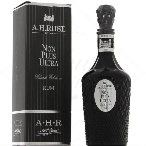 A.H. Riise Non Plus Ultra BLACK EDITION  42% pdd. 0,7l