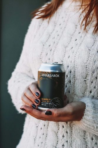 Viharsarok Brewery - Almás Pite Pastry Ale 0,33l 5,5%